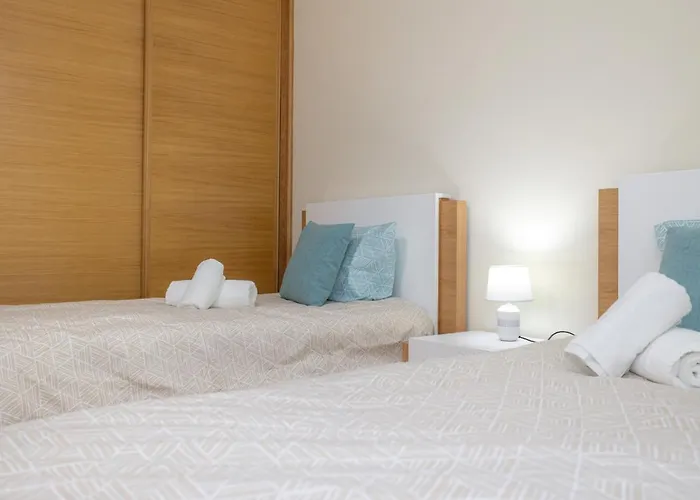 Buarcos Sunset By Rent4all *