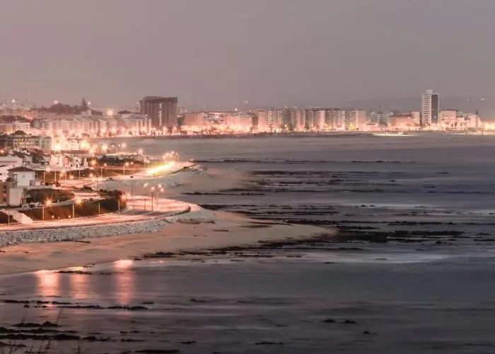 Apartment Buarcos Sunset By Rent4all Figueira da Foz