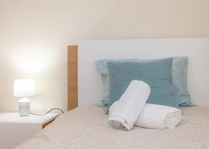 Buarcos Sunset By Rent4all * Figueira da Foz