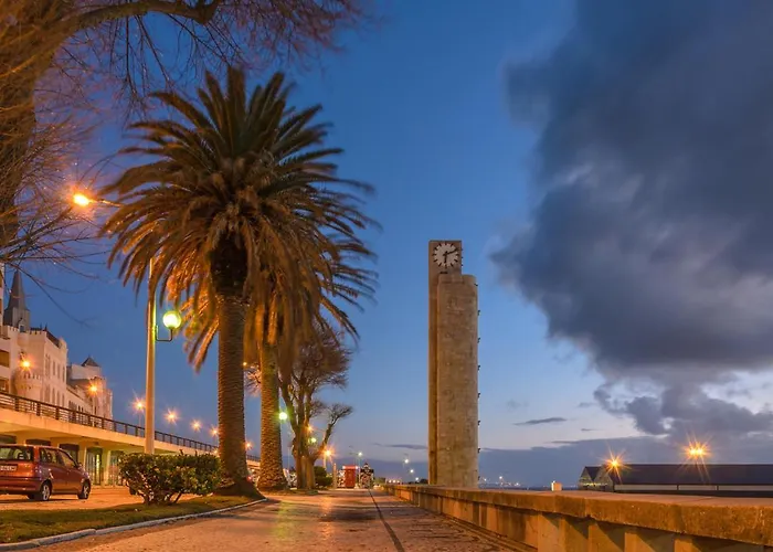 Buarcos Sunset By Rent4all *